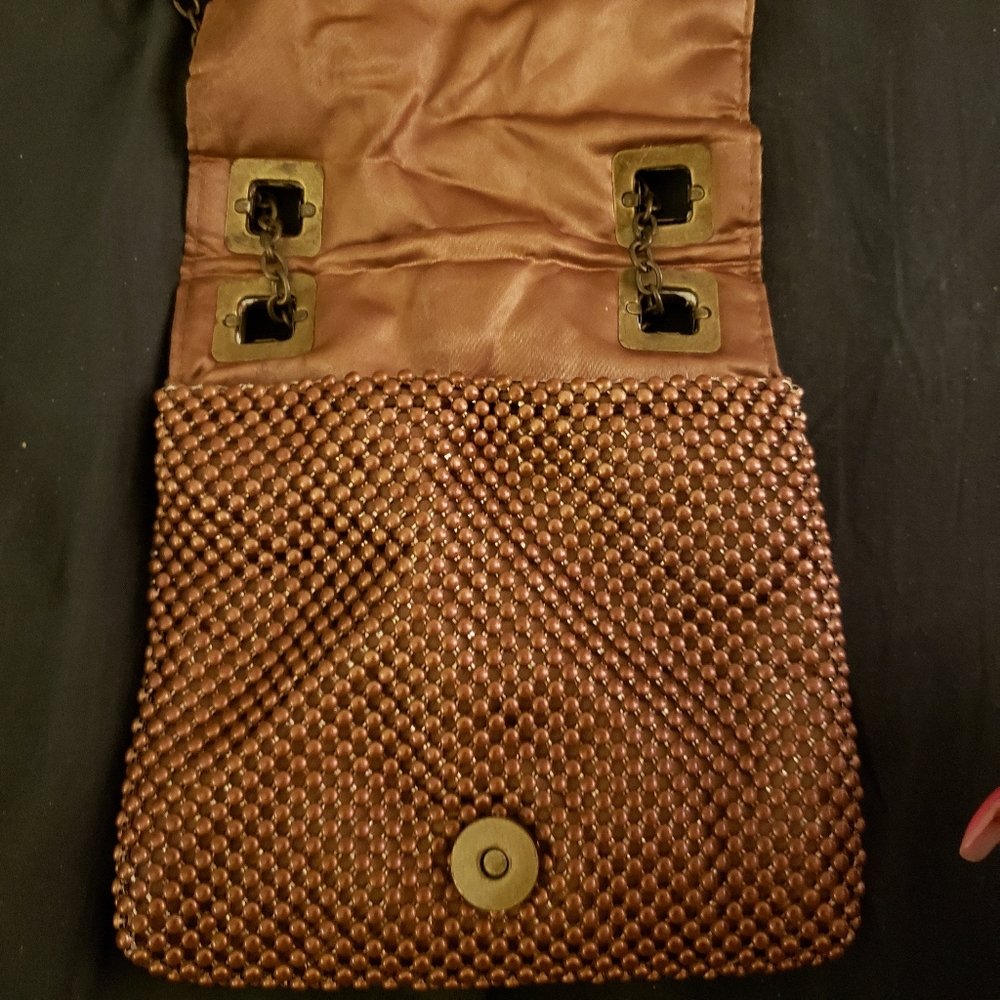 Chain Purse - Picture 2 of 2